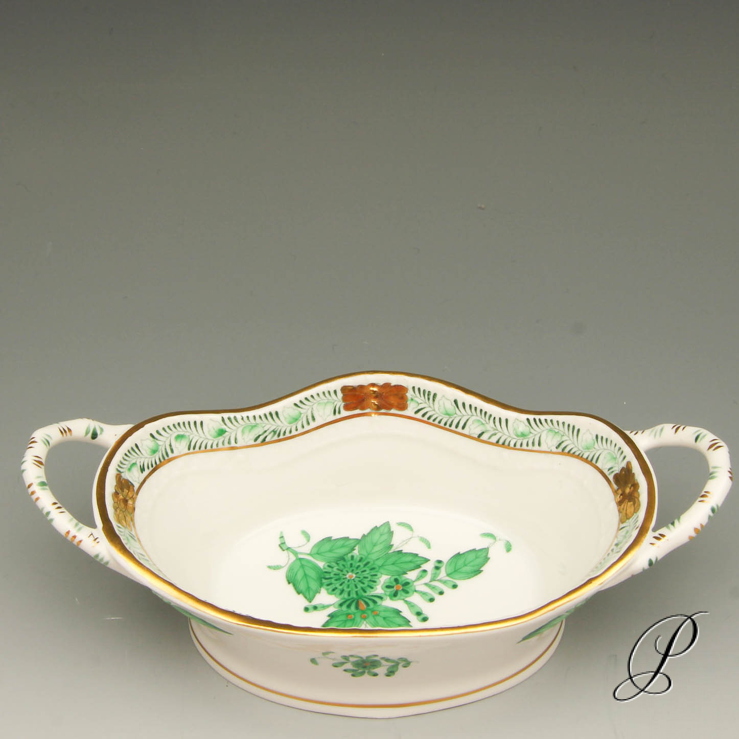 Henkelschale Herend Im Dekor Apponyi Gr N Porzellan Porcelain